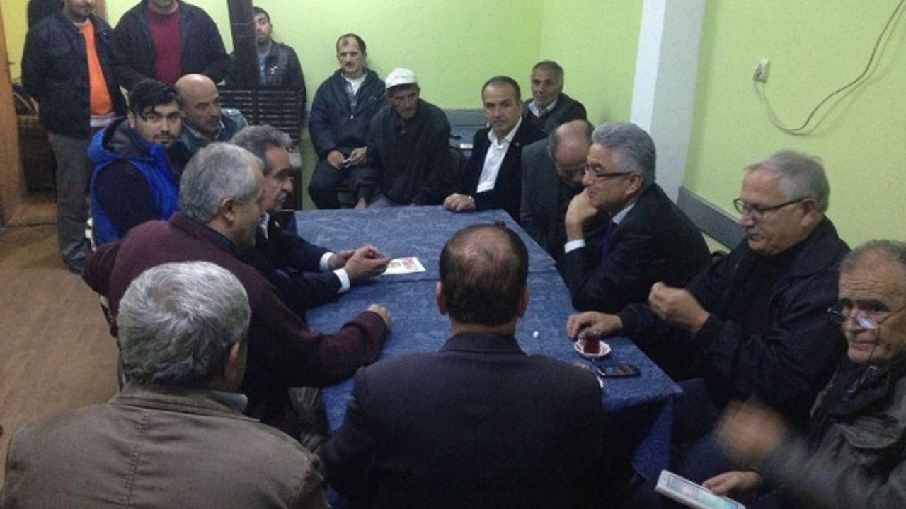 ‘UMUT, BARIŞ, ÖZGÜRLÜK İÇİN CHP’