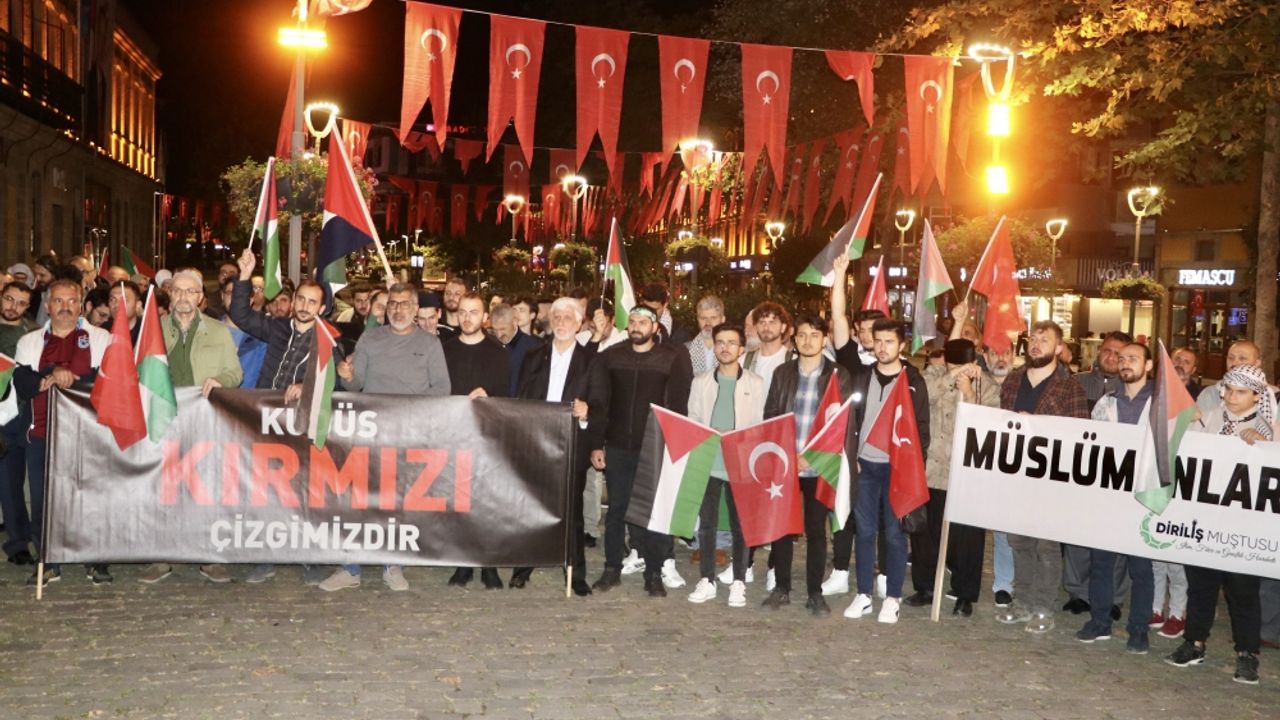 İsrail'in abluka altındaki Gazze'ye saldırıları Trabzon'da protesto edildi