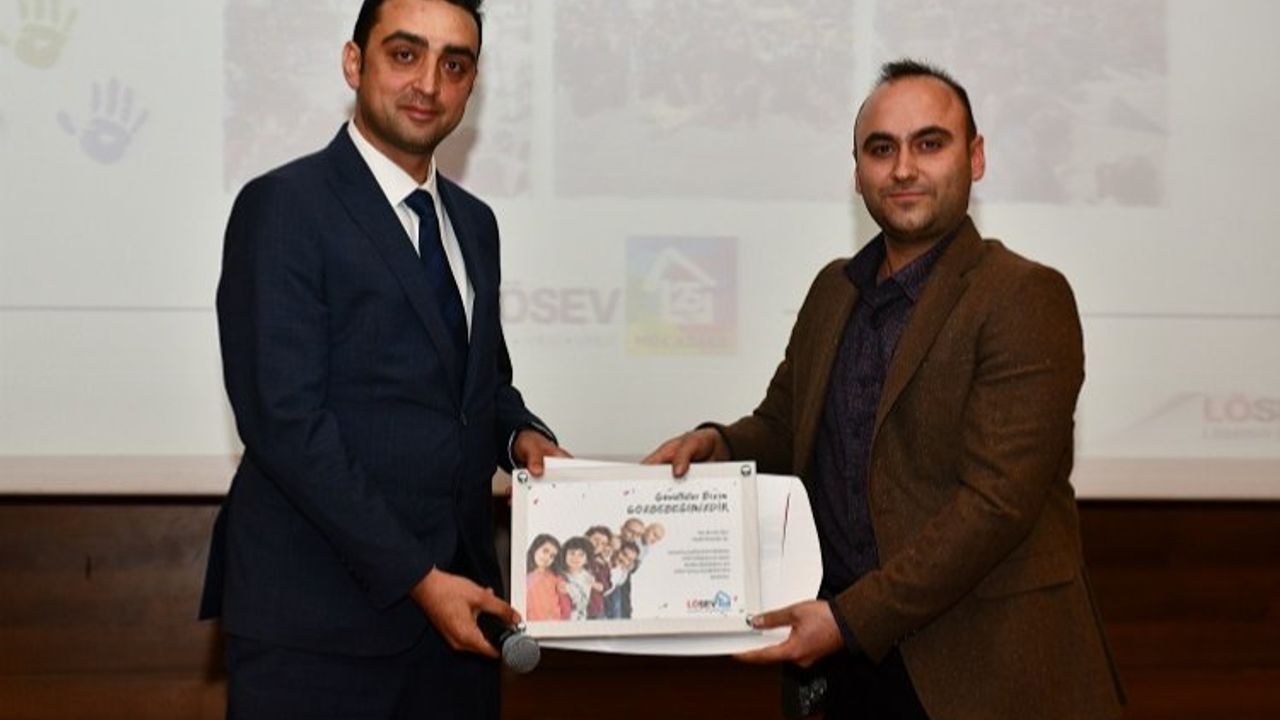 LÖSEV’den Ankara Büyükşehir'e ödül