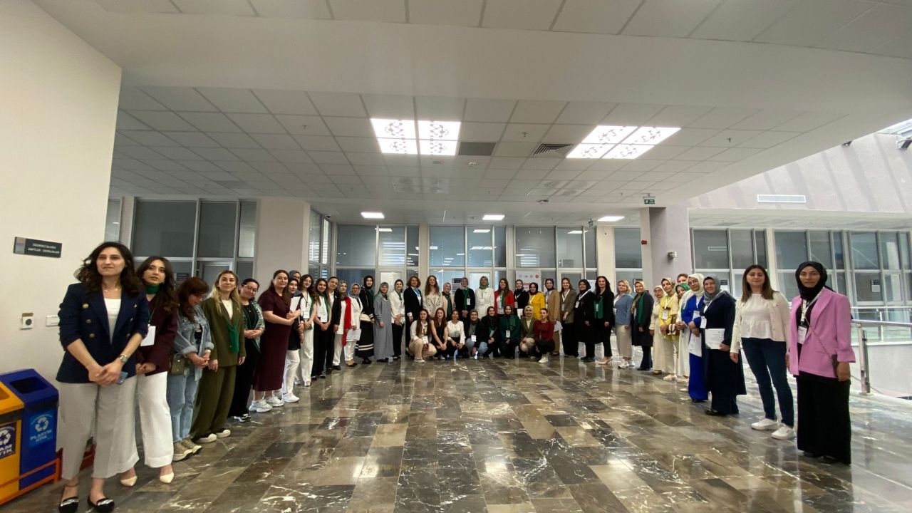 Çorum’da "Bağımlılıkla Mücadelede Kadının Gücü" çalıştayı yapıldı