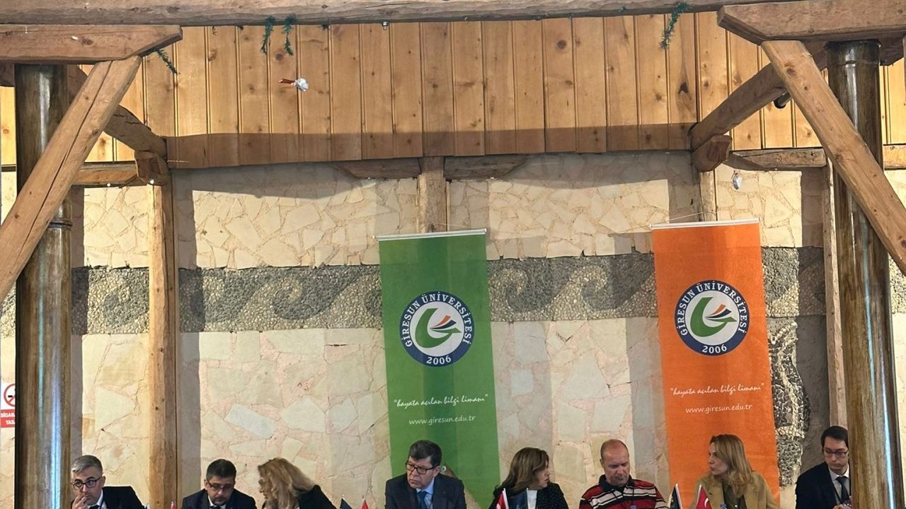 Giresun'da emlak sektörüne yönelik düzenlenen çalıştay devam ediyor