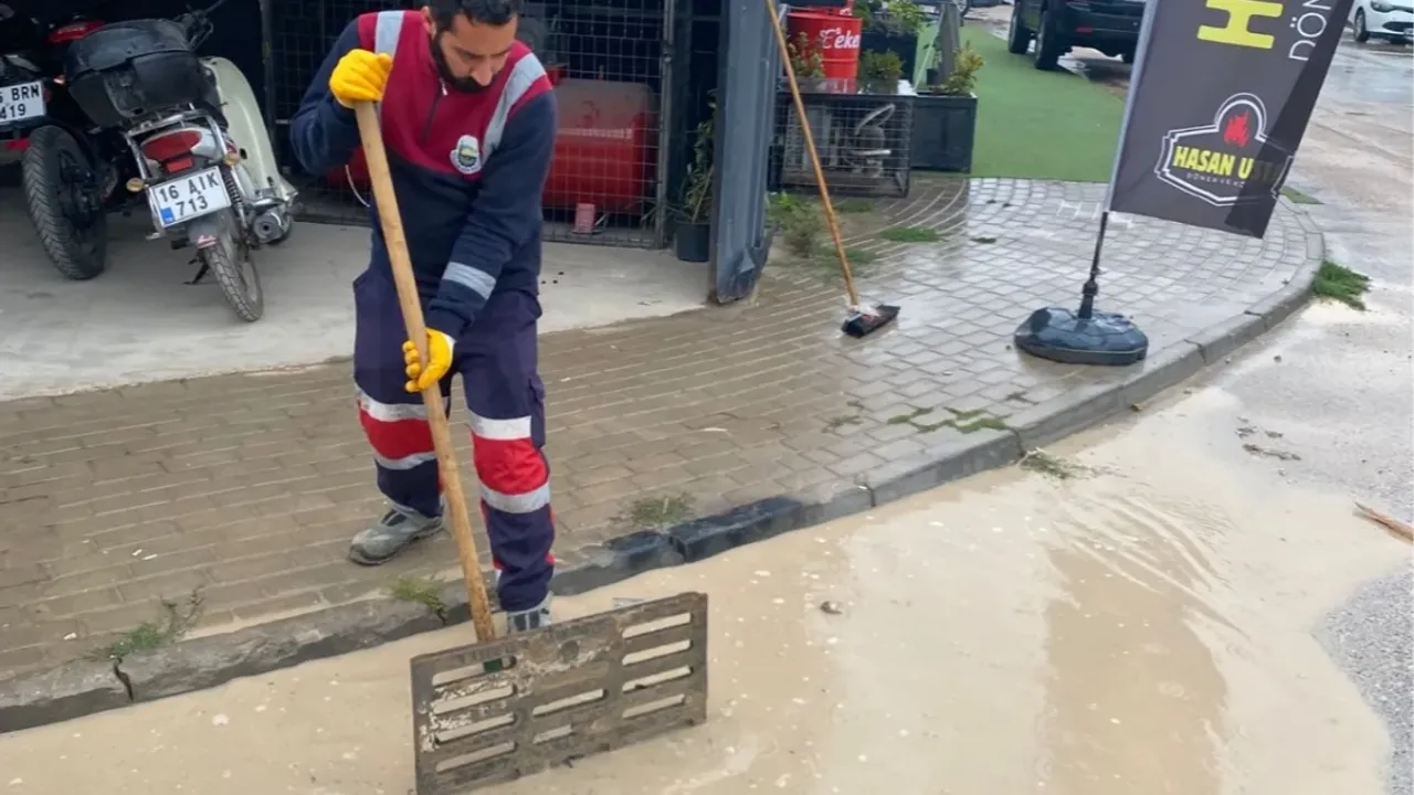 Bursa İnegöl'den rögar temizliklerine destek