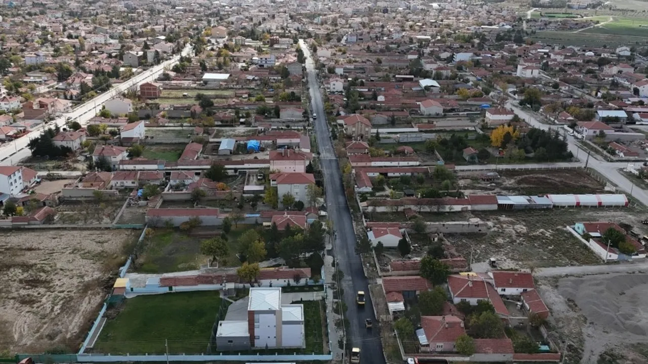 Eskişehir Büyükşehir'den kırsala yol yatırımı