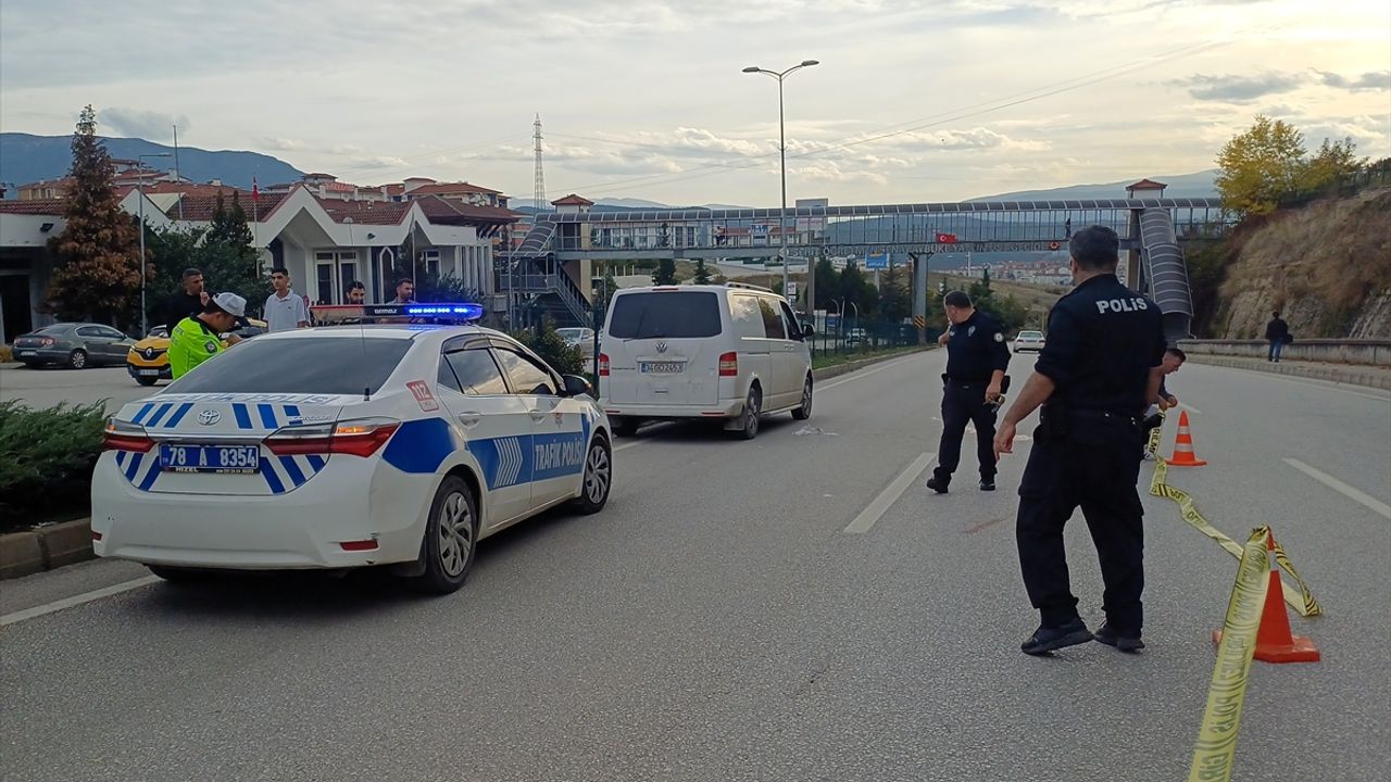 GENÇ KIZ HAYATINI KAYBETTİ