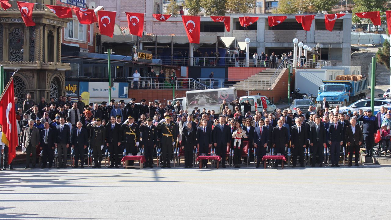 Kastamonu'nun ilçelerinde Cumhuriyet'in 102. yılı kutlandı