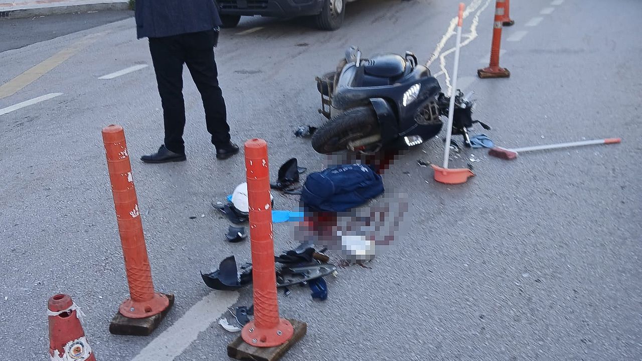 Samsun'da ambulans ile çarpışan motosikletin sürücüsü öldü