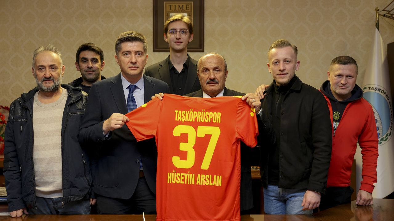 Taşköprüspor yönetiminden Belediye Başkanı Arslan'a ziyaret