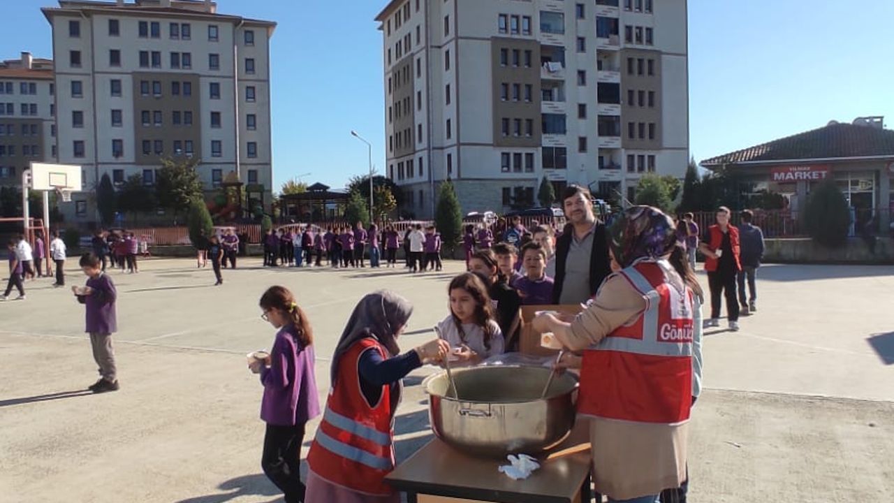 Tekkeköy'de Kızılay Haftası kutlandı