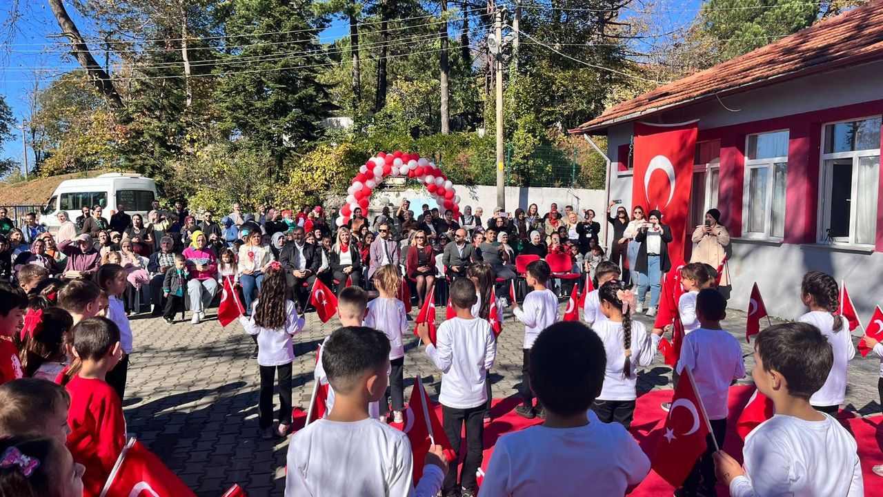 KANDİLLİ'DE CUMHURİYET GURURU