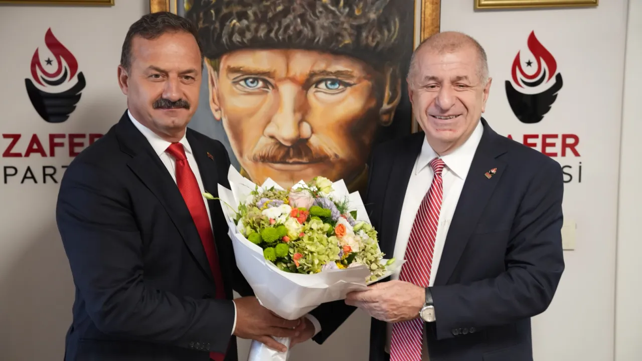 Prof. Dr. Özdağ'dan Ağıraloğlu ile'erken seçim' yorumu: Baskın seçimi gizleme girişimi olabilir