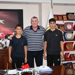 GENÇ GÜREŞÇİLERDEN ZİYARET