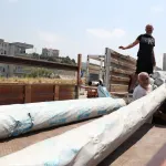Antalya Büyükşehir zor gününde de vatandaşın yanında