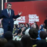 Bakan Tekin üniversite adaylarıyla tecrübe paylaştı