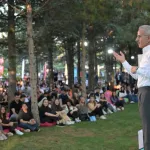 Bakan Uraloğlu kariyer buluşmasında gençlerle buluştu