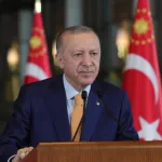Cumhurbaşkanı Erdoğan'dan 30 Ağustos mesajı: Türkiye'yi kutlu mücadelesinden hiç kimse vazgeçiremeyecek