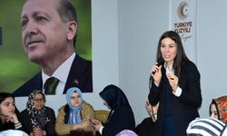 AK Parti'li Karaaslan, Samsun'da kadın seçmenlerle buluştu:
