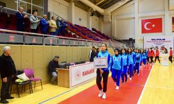 Karabük'te Futsal Okul Sporları müsabakaları başladı