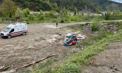 Sinop'ta tarım aracı devrildi, 1 kişi öldü, 1 kişi yaralandı