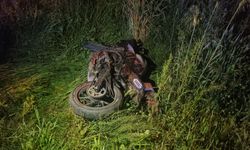 GÜNCELLEME - Düzce'de motosikletin yayaya çarptığı kazada 3 kişi öldü