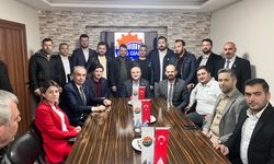 İYİ Parti Grup Başkanvekili Usta, Bafra Genç İşadamları Derneğini ziyaret etti