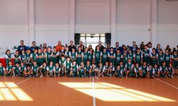 Enerjisa Üretim, Güler Legacy ile Adana'da çocuklara özel basketbol kampı düzenledi