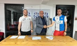 Gölyakaspor 13 futbolcuyla sözleşme imzaladı