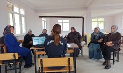 Kastamonu'da köy kadınlarına KADES uygulaması tanıtıldı