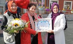 Kastamonu'da velilerden Öğretmenler Günü'nde İHH'ya anlamlı bağış