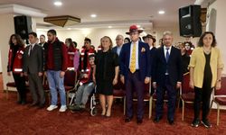 Trabzon'da "Dijital Dünyada Çocuk İzi" çalıştayı başladı