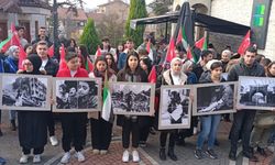 Bartın'da üniversiteliler, Filistin'e destek amacıyla "Sessiz çığlık" eylemi düzenledi