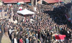 Şehit Piyade Sözleşmeli Er Yasin Karaca'nın cenazesi, Tokat'ta toprağa verildi