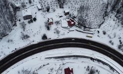 Karla kaplı Bolu Dağı havadan görüntülendi