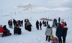 Tokat Başçiftlik Kayak Merkezi kar yağışıyla irlikte hizmete açıldı