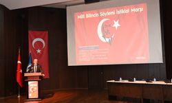 Trabzon'da "Milli Bilincin Söylemi: İstiklal Marşı" konulu panel düzenlendi