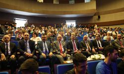 Düzce Üniversitesinde "TUSAŞ ve Türk Havacılığı" konferansı düzenlendi