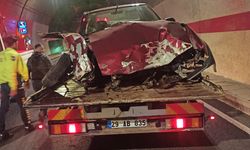 Gümüşhane'de tünelde duvara çarpan otomobilin sürücüsü öldü