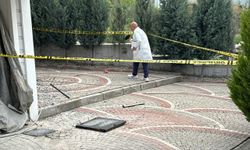 Karabük'te cam silerken 3. kattan düşen kişi yaralandı