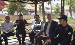 Vezirköprü'de polis, dolandırıcılık olaylarına karşı bilgilendirme yaptı