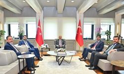 AK Parti Karabük heyetinden Ulaştırma ve Altyapı Bakanı Uraloğlu'na ziyaret