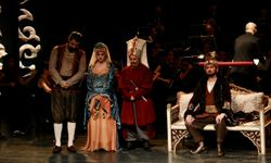 Samsun Devlet Opera ve Balesi "Saraydan Kız Kaçırma" operasını sahneledi