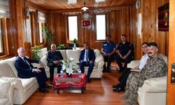 Trabzon Valisi Yıldırım, Tonya Belediye Başkanı Beşel'i ziyaret etti