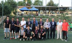 İskilip'te 11. Geleneksel Halı Saha Futbol Turnuvası sona erdi