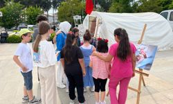 Samsun'da öğrenciler "Gazze için nöbet alanı"nı ziyaret etti