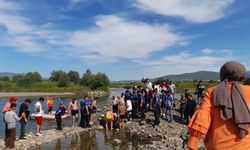 Tokat'ta Kelkit Çayı'na giren genç boğuldu