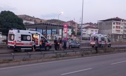 Samsun'da tıra çarpan otomobildeki 6 kişi yaralandı
