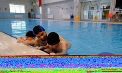 Tokat Gaziosmanpaşa Üniversitesinde özel gereksinimli bireyler için yüzme kursu açıldı