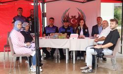 Amasya'da polis ekipleri üniversite öğrencilerini bilgilendirdi