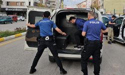 Çorum'da polisten kaçmaya çalışan sürücü 20 kilometrelik kovalamacayla yakalandı