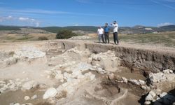 Oymaağaç Höyüğü'nden çıkarılan çivi yazılı tabletler Hititler'in kutsal şehri Nerik'i anlatıyor