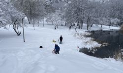 Bolu'nun doğal güzelliği Gölcük Tabiat Parkı beyaz örtüyle kaplandı